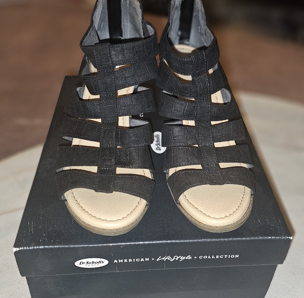 Dr. Scholl's Black Strappy Sandals